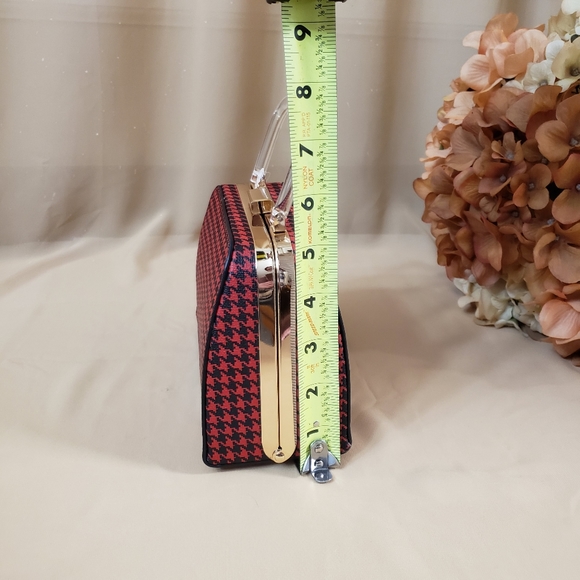 C Est.1946 mini Houndstooth handbag radiant red - Picture 16 of 16